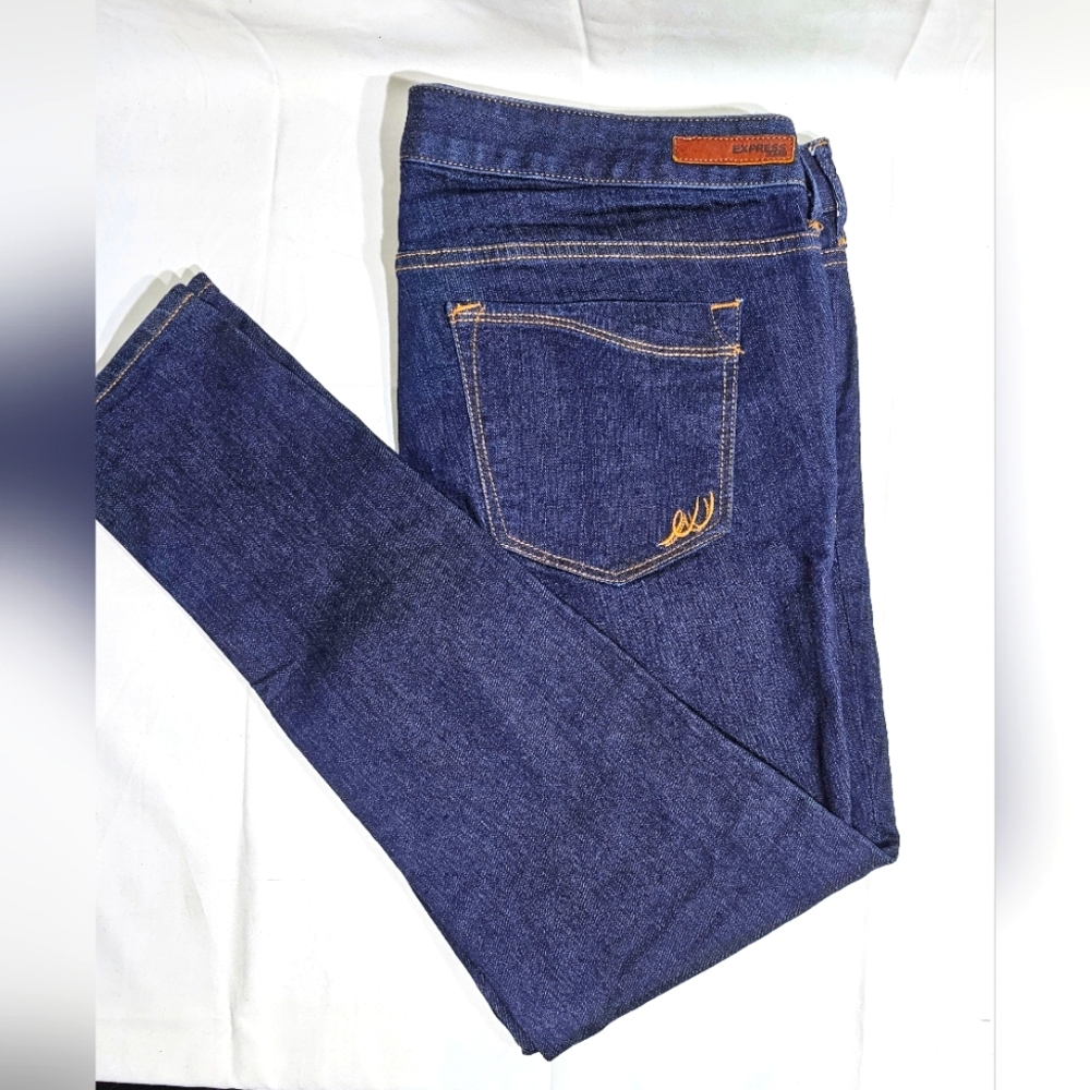 Express Legging Stella low rise, dark wash. 16R EUC